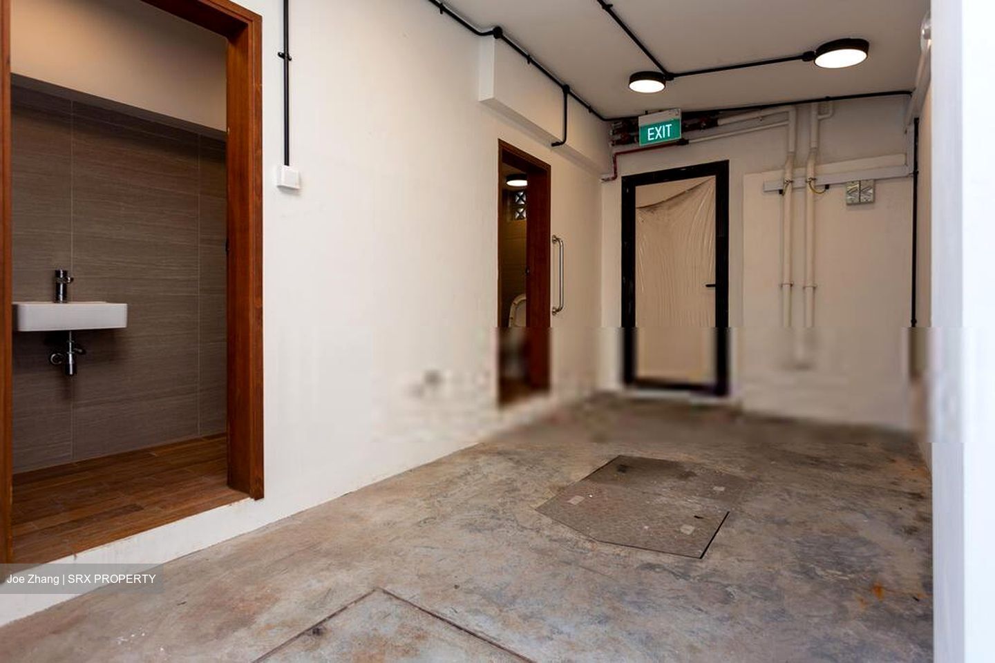 Beach Road (D7), Shop House #556506621